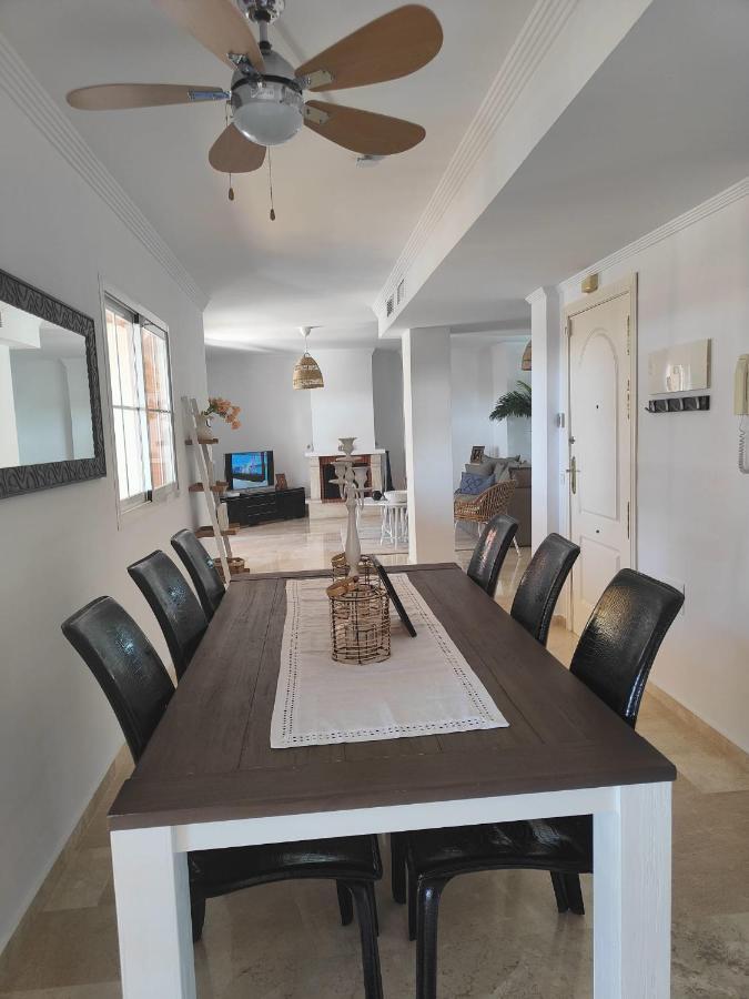 Center Beach 2 Beds Appartement Elviria Марбелья Экстерьер фото