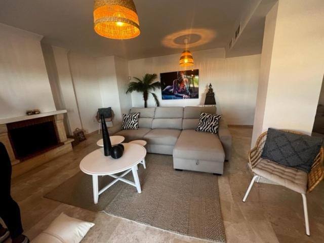 Center Beach 2 Beds Appartement Elviria Марбелья Экстерьер фото